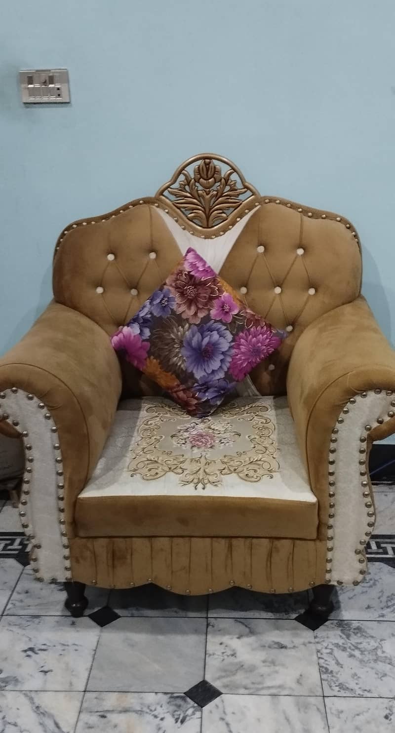 5 Seater Luxury Velvet Sofa Set with Cushions 1