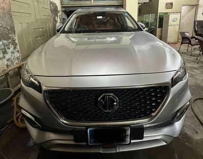 MG HS 2021