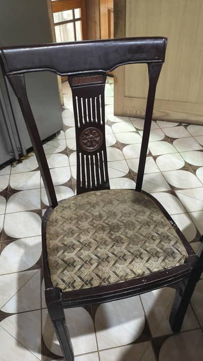 6 seater dining table