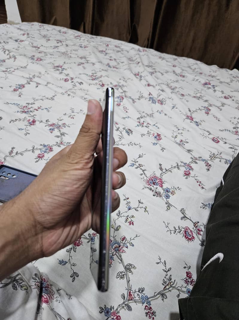 note 10 plus 2