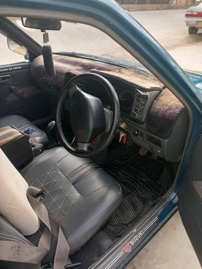 Suzuki Khyber 2000