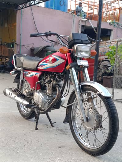 Honda CG 125 2015 model Punjab Number