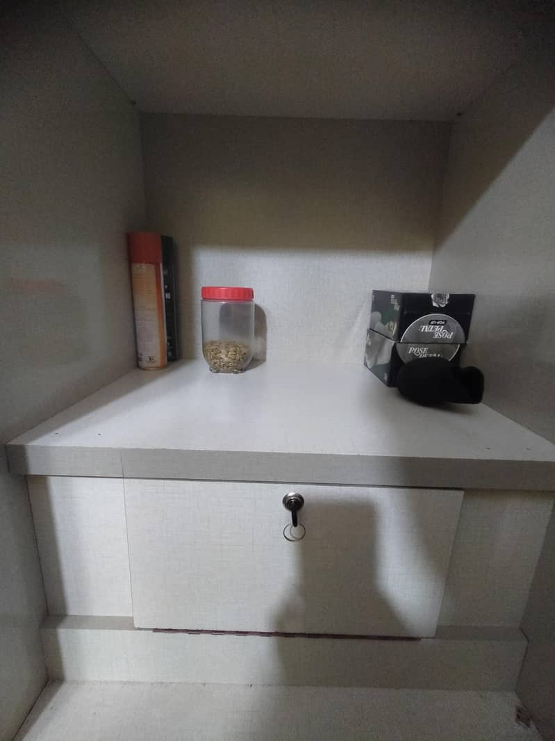 Wardrobes 8