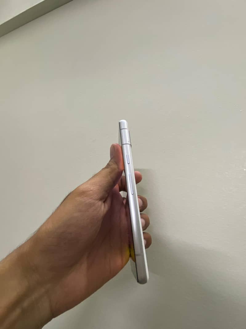 Google Pixel 7a 1