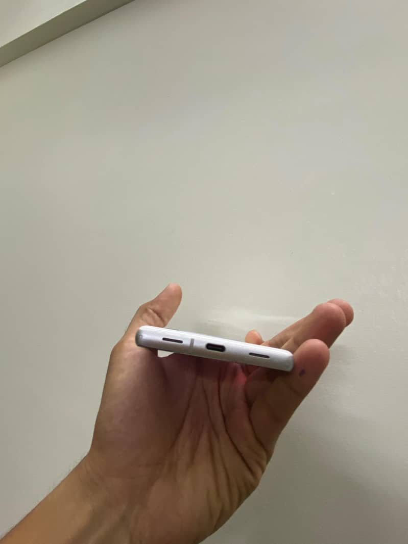 Google Pixel 7a 6