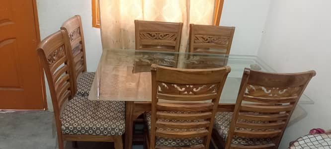 dining table with 6 wooden chair