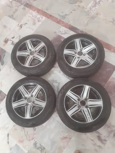 Japanese alloy rim with New tyres 03120465322