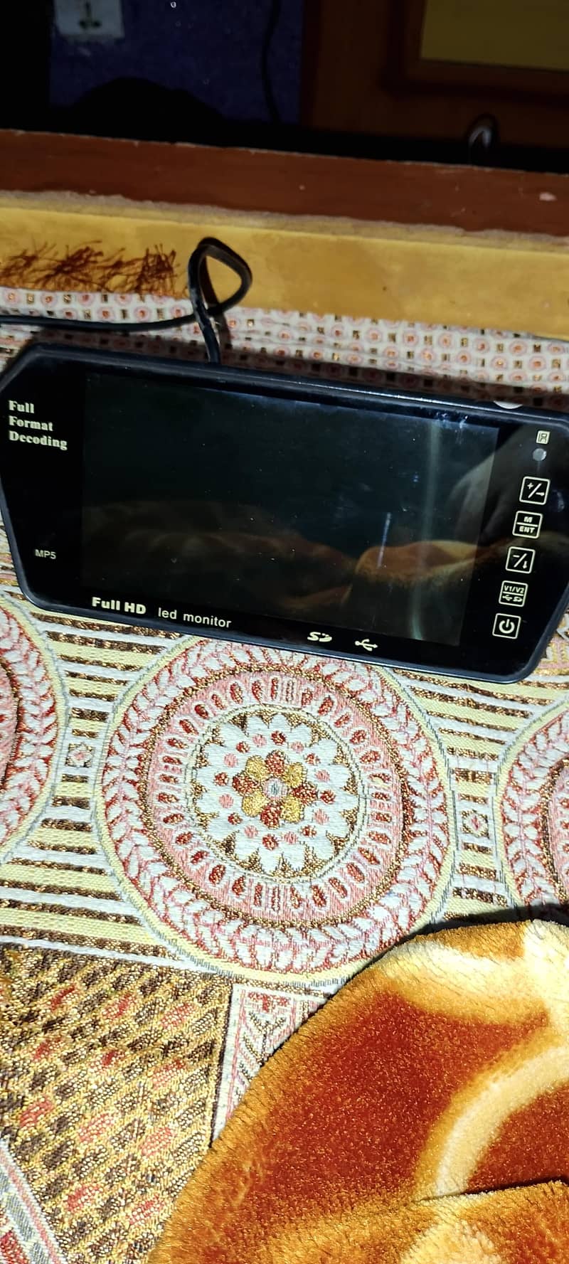 car lcd 0