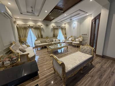Sofa set 4-3-1-1 and dewaan