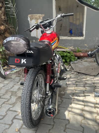 CG 125