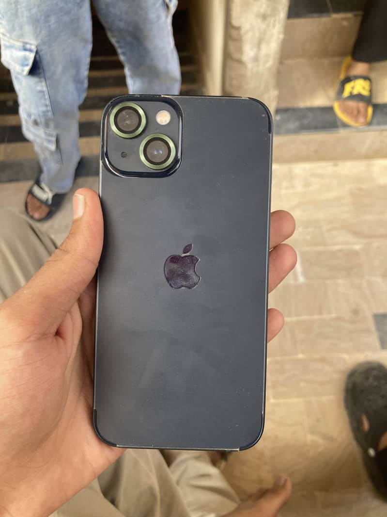 Apple iPhone 13 3