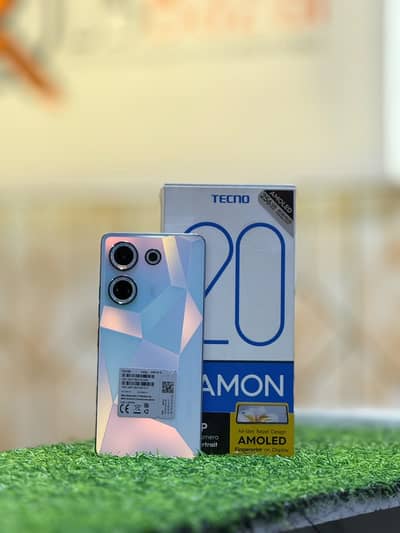Tecno Camon 20 8GB Ram 256GB Storage With Box & Charger