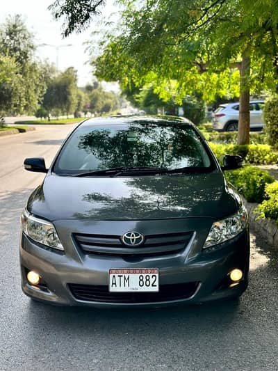 Toyota Corolla Altis 2010