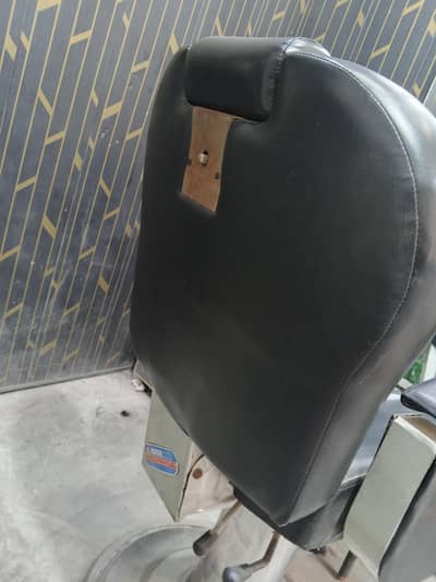 Saloon Chairs