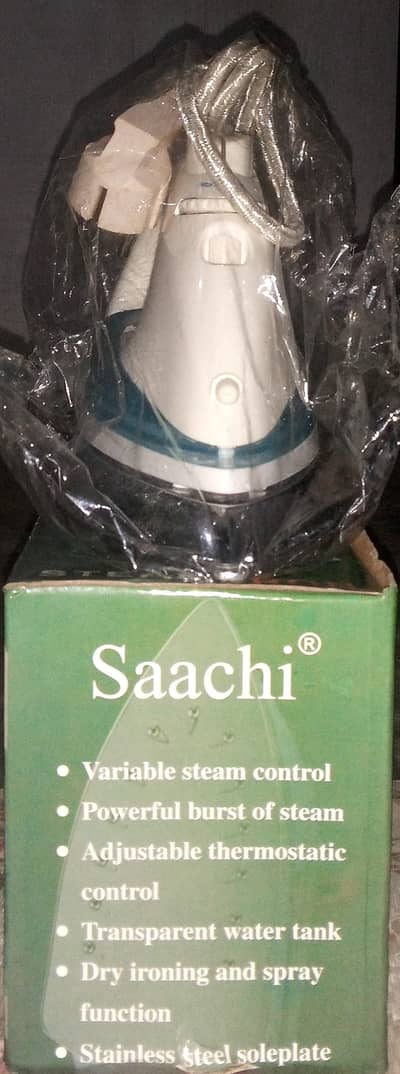 SAACHI INTERNATIONAL STEAM & DRY IRON BRANDED