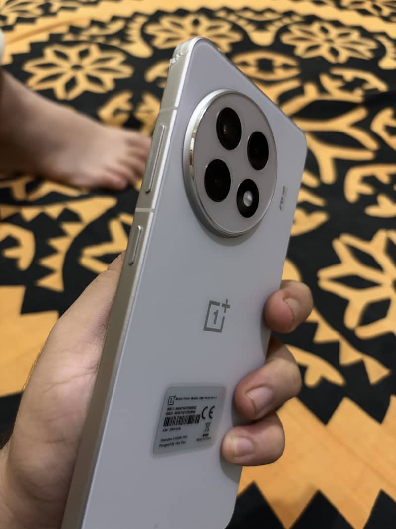 One Plus Ace 5 4