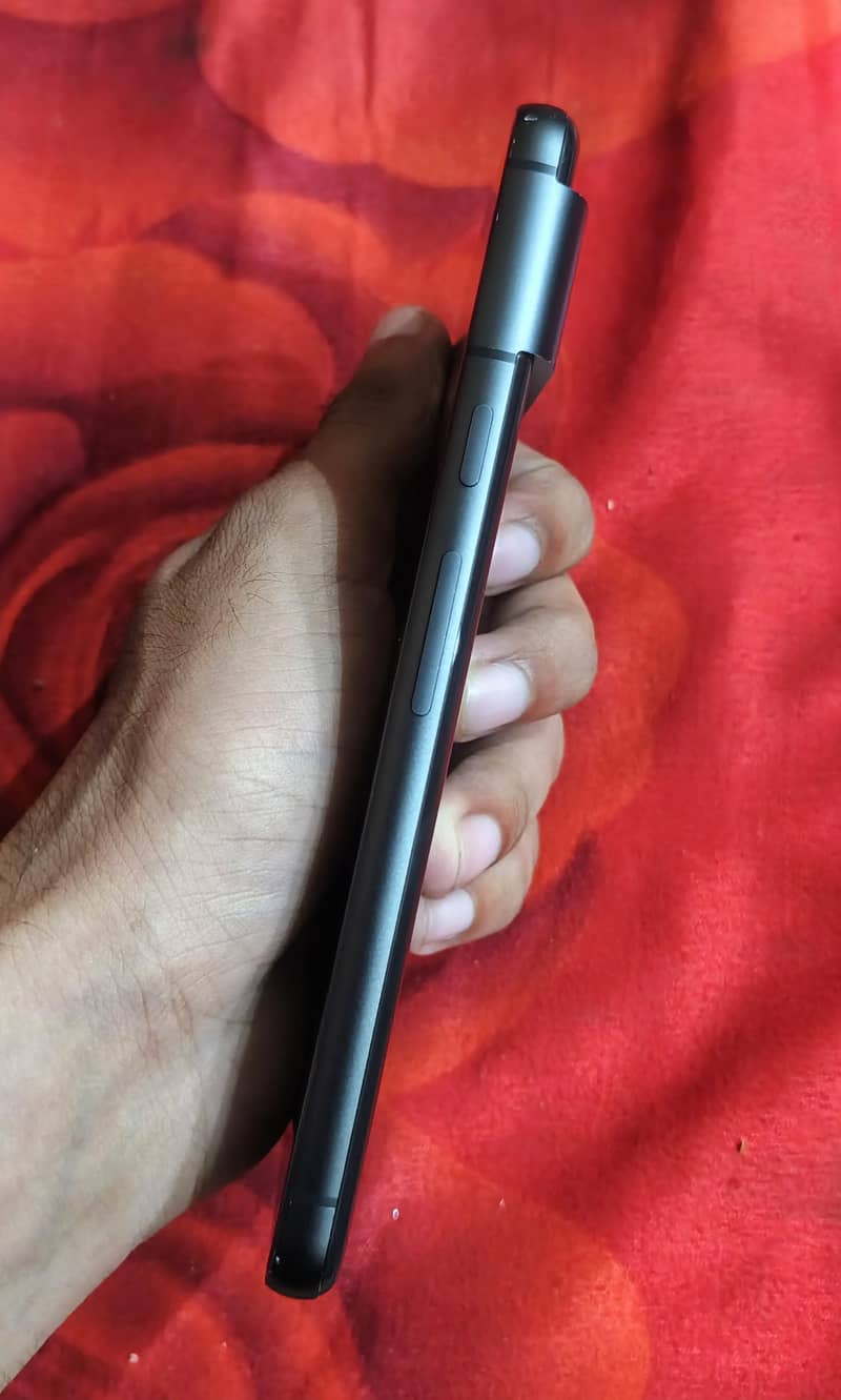 Google Pixel 8 3