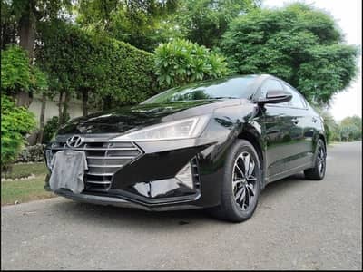 Hyundai Elantra GLS 2022 –| Company Maintained | 90,000 KM