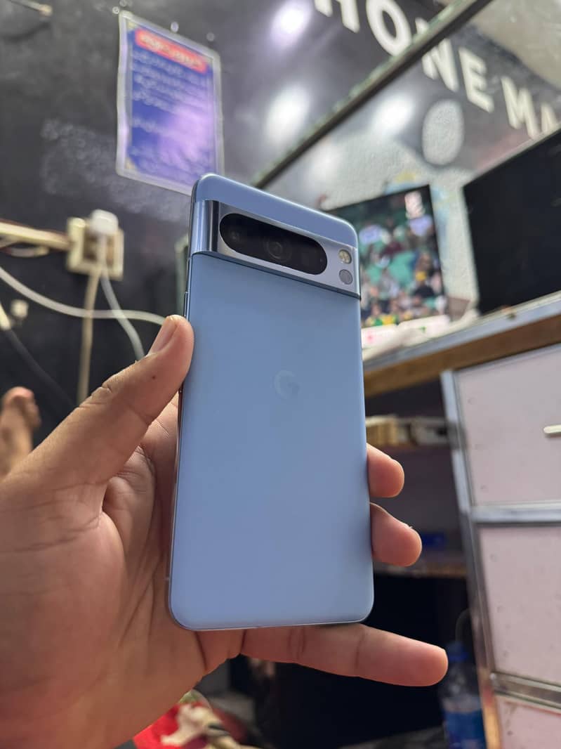 Google Pixel 8 Pro 1