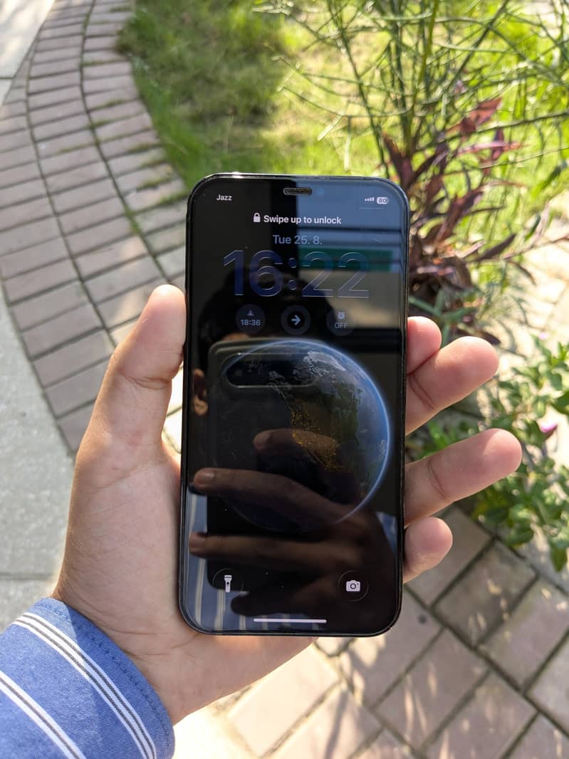 Apple iPhone 12 Pro 1
