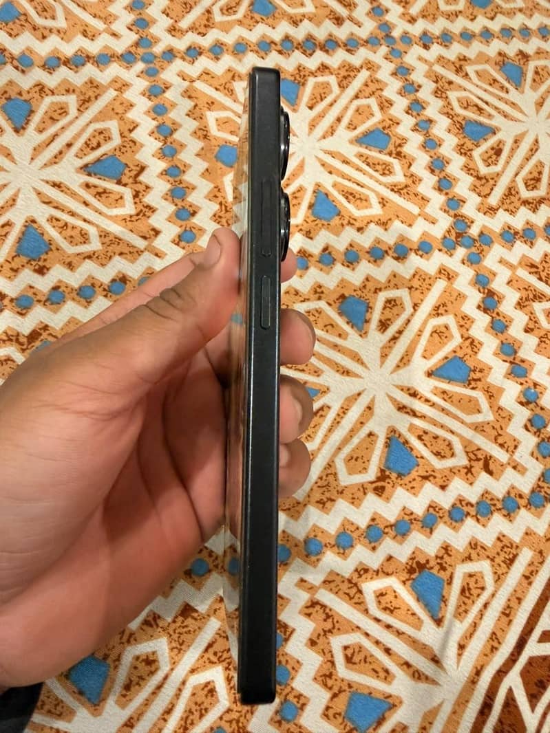 Xiaomi Redmi Note 13 Pro 2