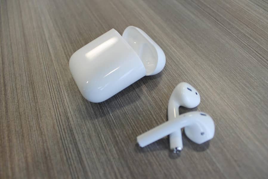Airpods 0