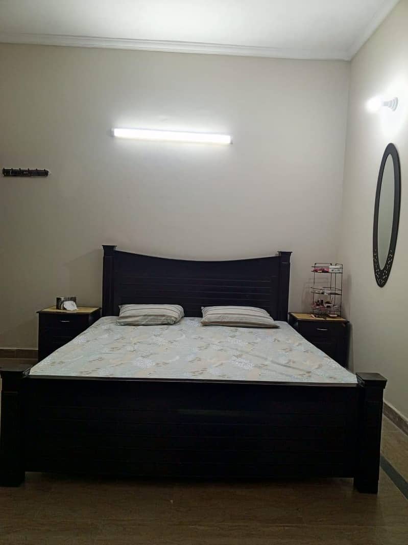 Used bed 1