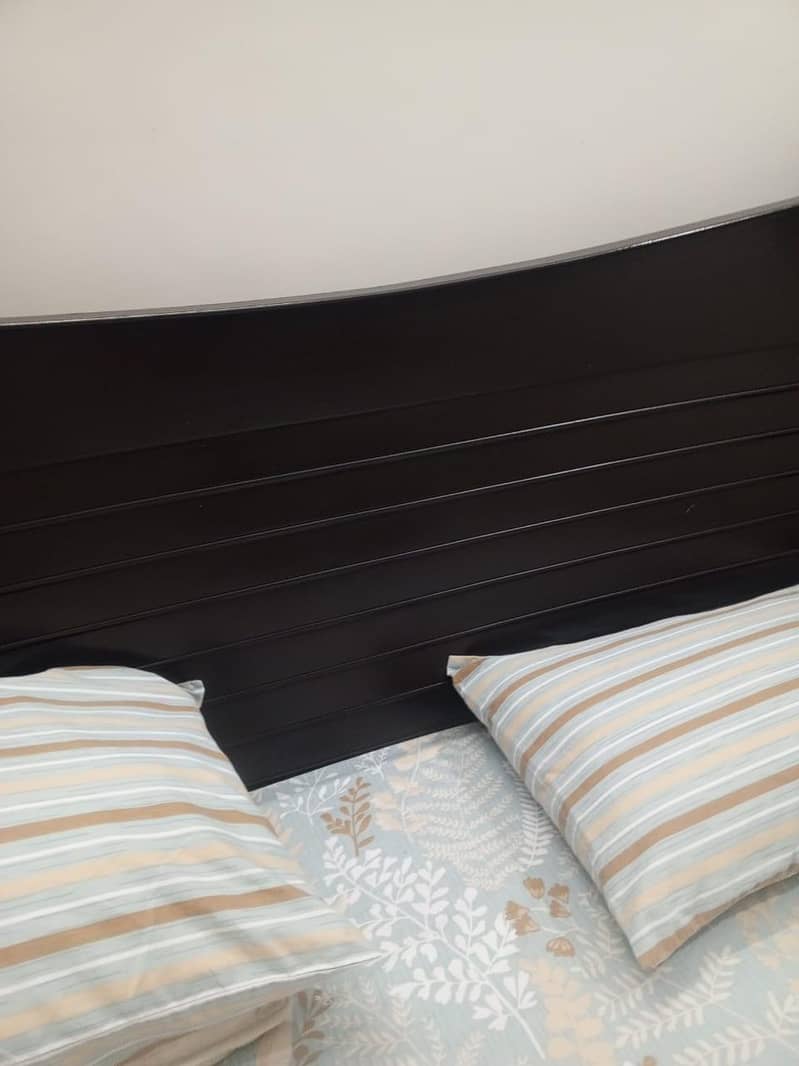 Used bed 3