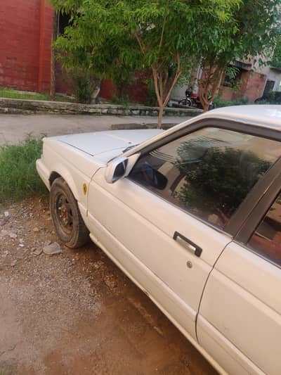 Nissan Sunny 1989