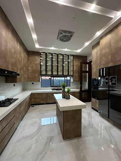 10 Marla brand new upper portion available for rent Bahria Town Lahore Near Effile tower