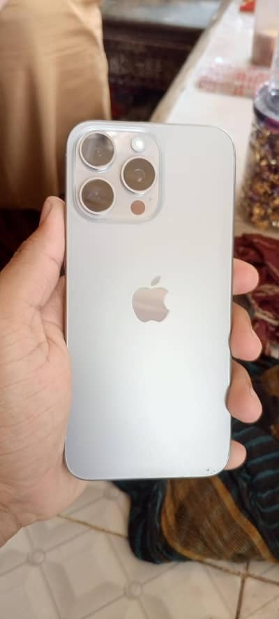 Apple iPhone 15 Pro Max