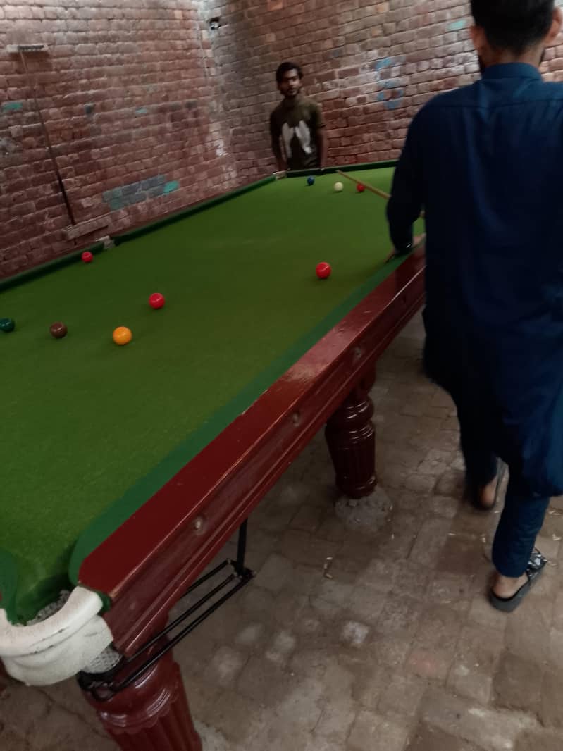 Snooker table 7