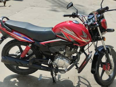 Honda CB 125F 2021