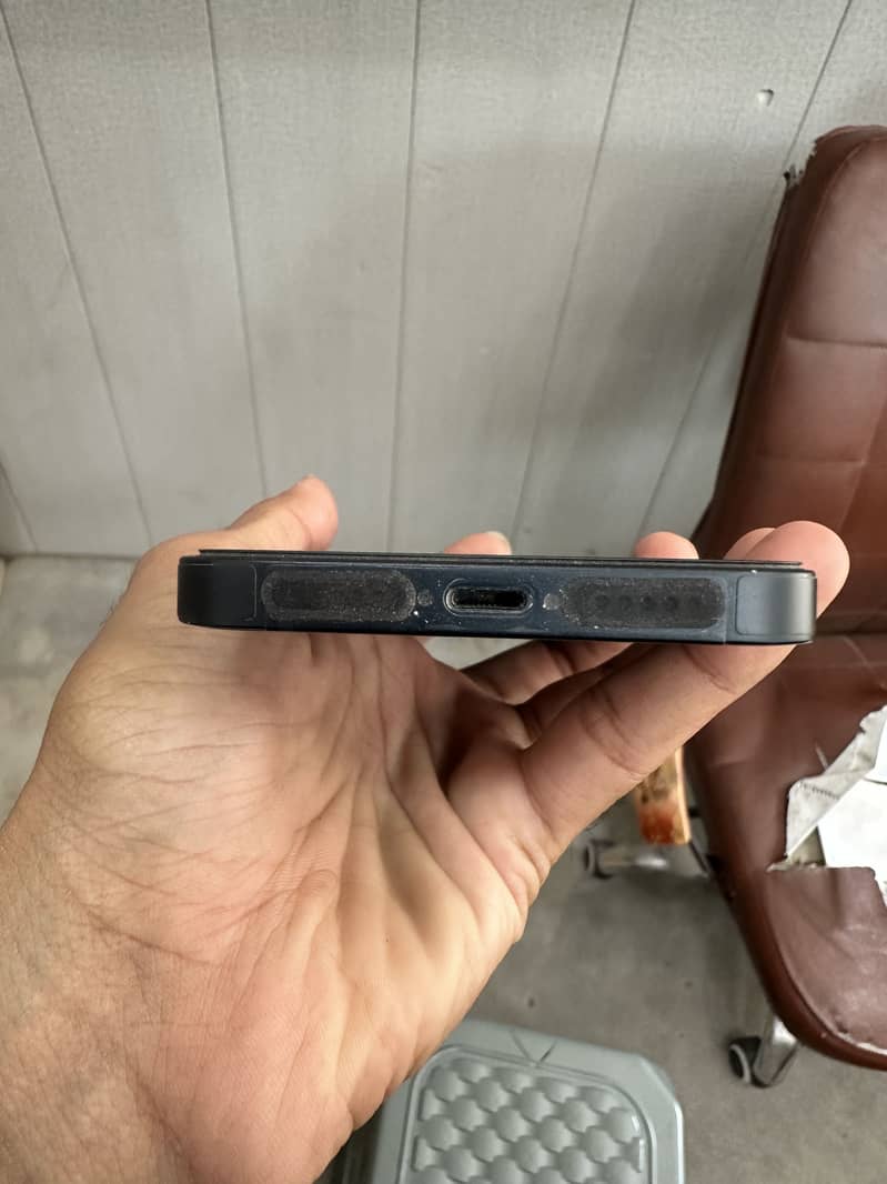 Apple iPhone 14 2