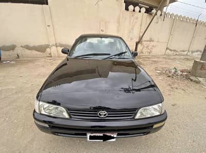 Toyota Corolla XE 2000