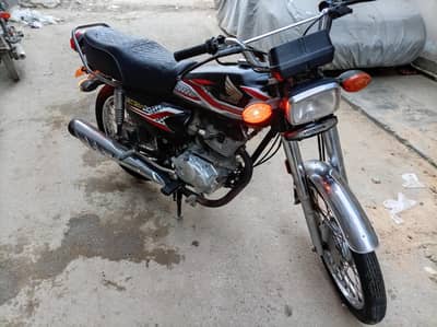 Honda 125, Karachi number