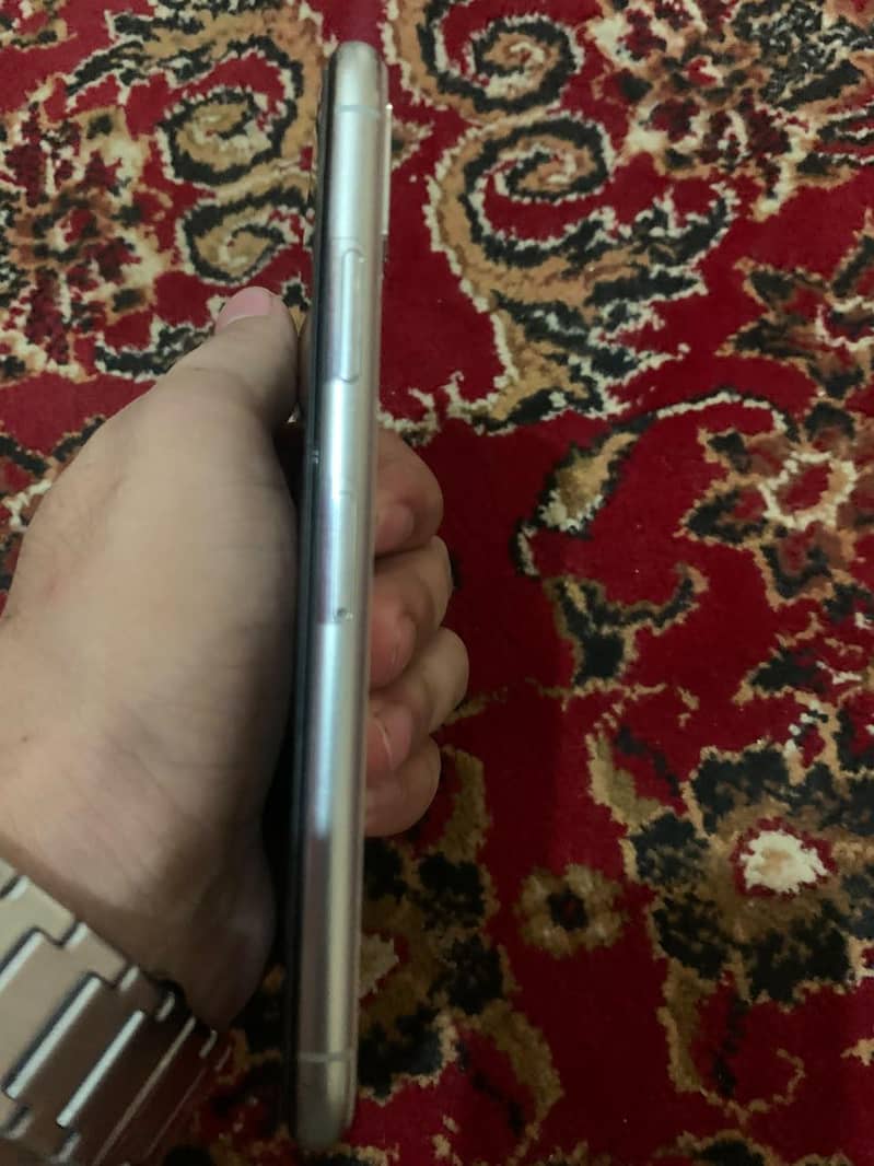 Apple iPhone X 10
