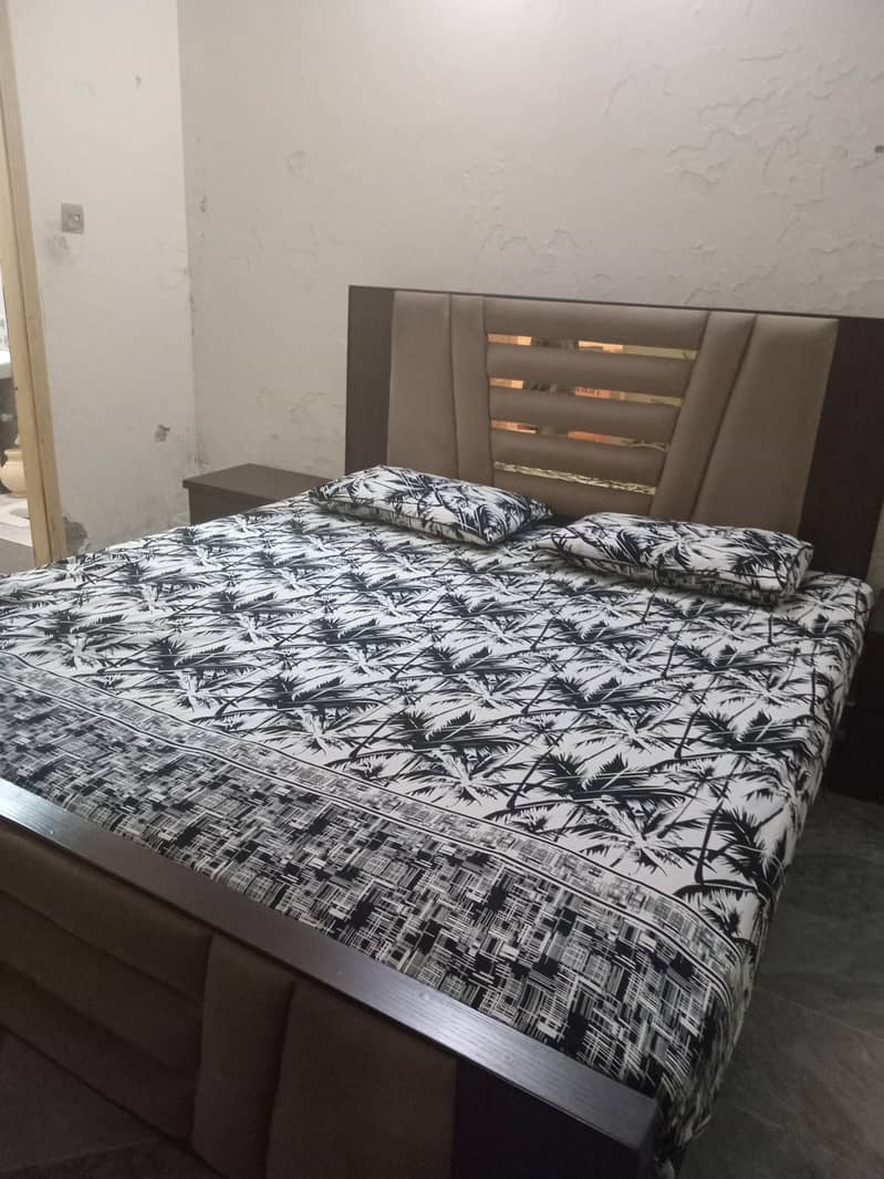 king bed 0