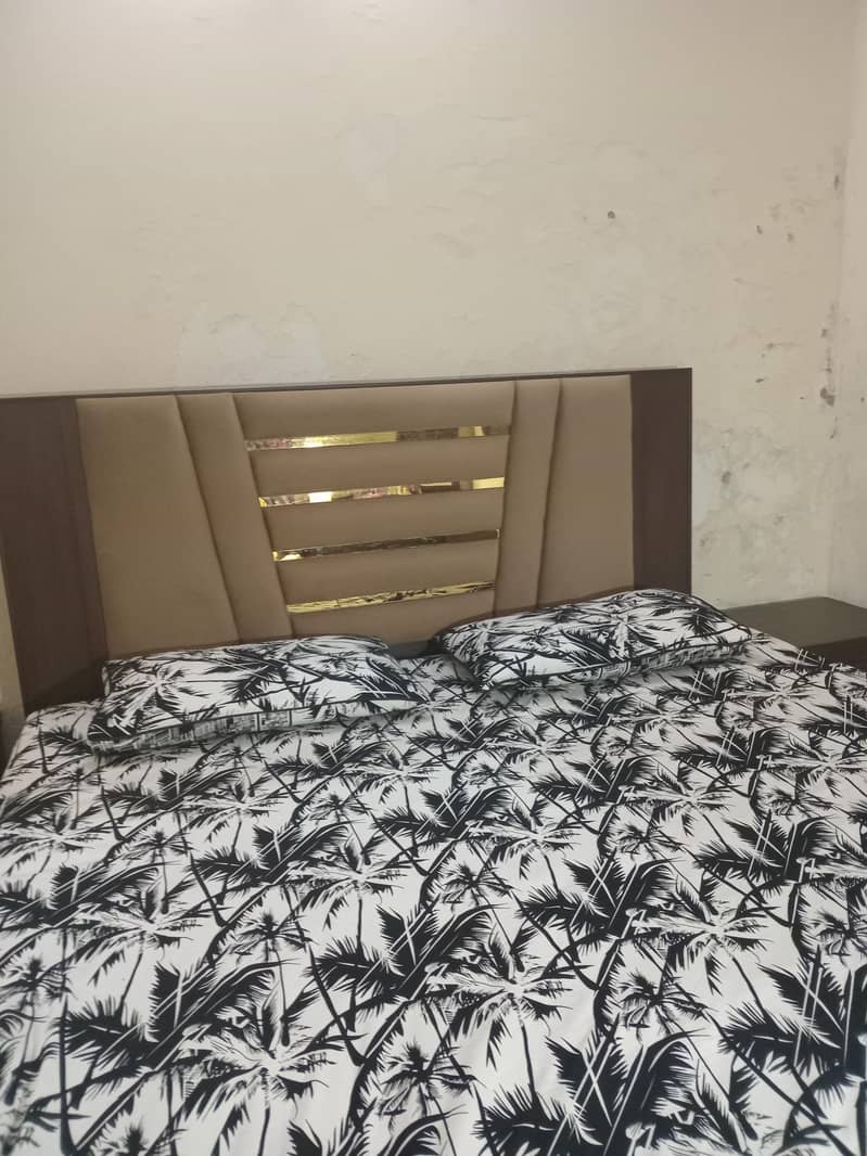 king bed 1