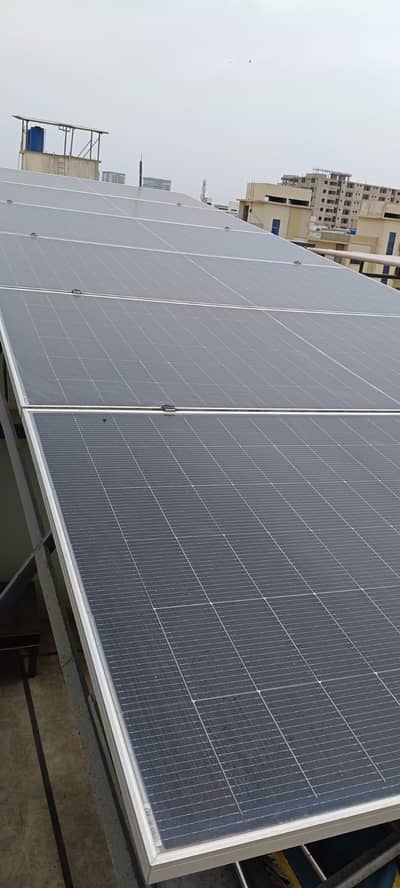 Jinko 585 Watts Solar Plates One year Used