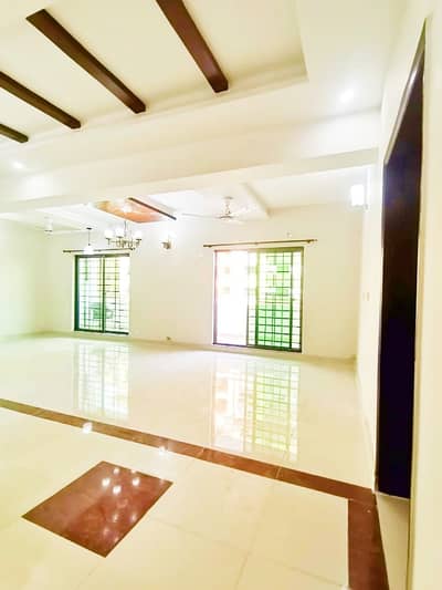 10 Marla 3 Bedroom Apertment Available For Sale In Sector F Askari 10 Lahore Cantt