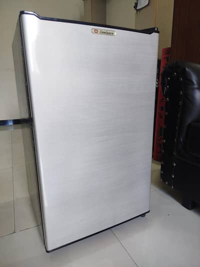 dawlance mini refrigerator