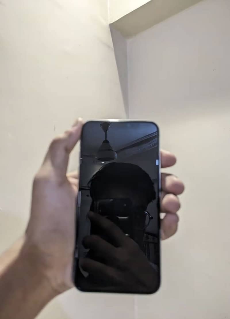 iPhone XS 0