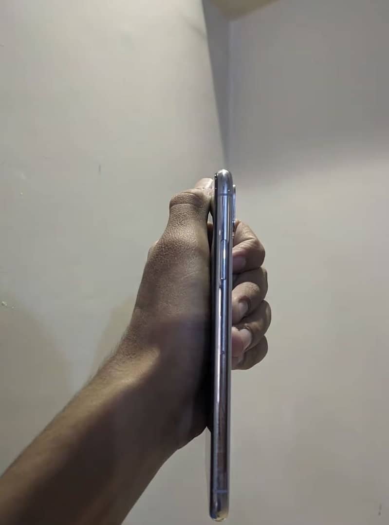 iPhone XS 2