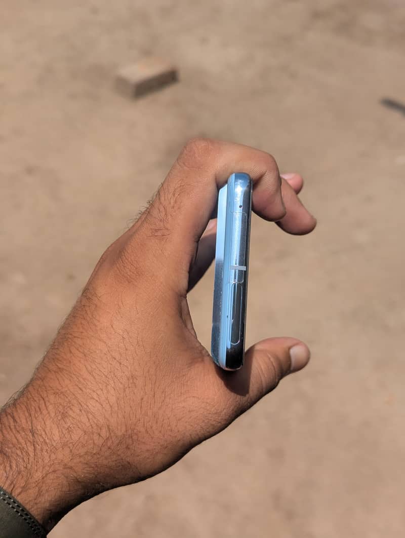 Google Pixel 8 Pro 4