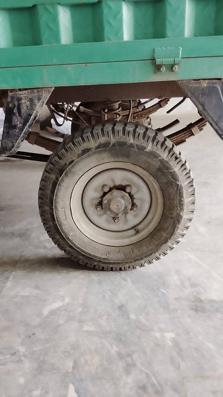 loader rickshaw 2