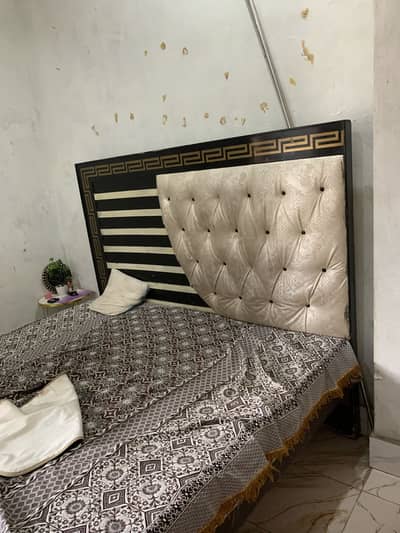 Stylish king size double bed