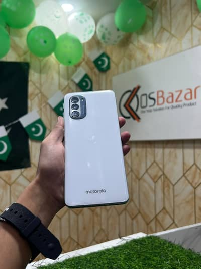MOTOROLA G52 5G 6GB RAM 128GB Storage Dual Sim
