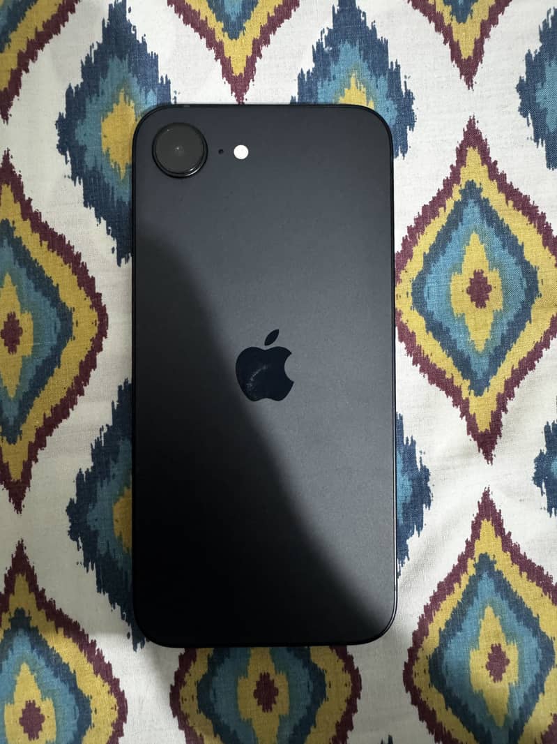 Iphone 16e 0