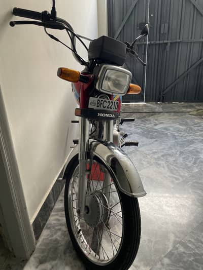Urgent sell new bike honda cd70